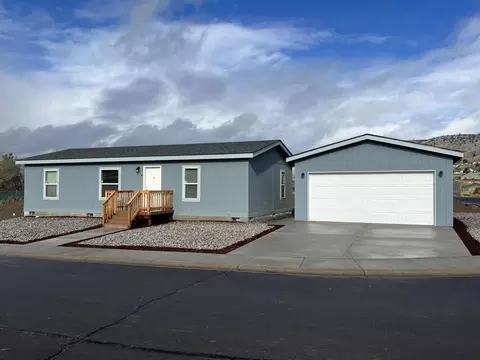 5619 Edith Way, Klamath Falls, OR 97603