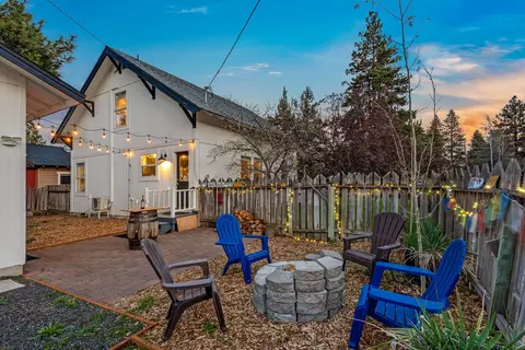 1496 NW Elgin Ave, Bend, OR 97703 photo 22