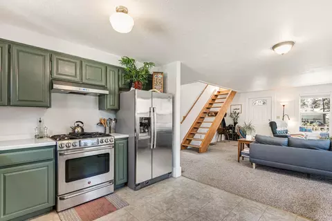 1496 NW Elgin Ave, Bend, OR 97703 photo 14