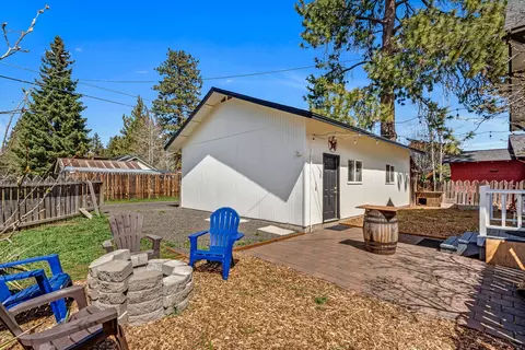 1496 NW Elgin Ave, Bend, OR 97703 photo 25