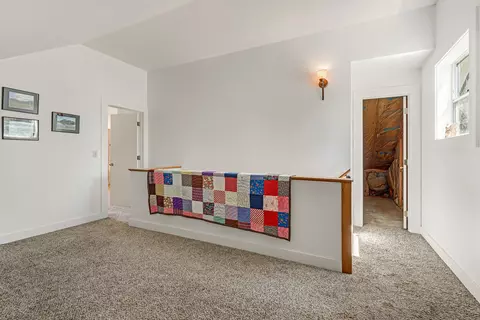 1496 NW Elgin Ave, Bend, OR 97703 photo 19