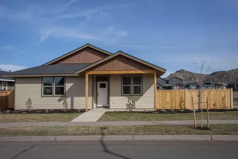 750 NE Whistle Way, Prineville, OR 97754