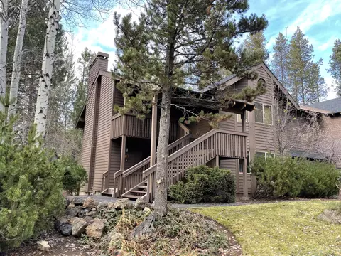 57351 Beaver Ridge Loop #19B1, Sunriver, OR 97707