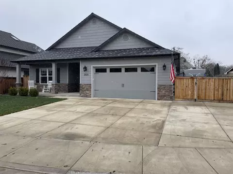 2025 Rabun Way, Central Point, OR 97502 photo 24