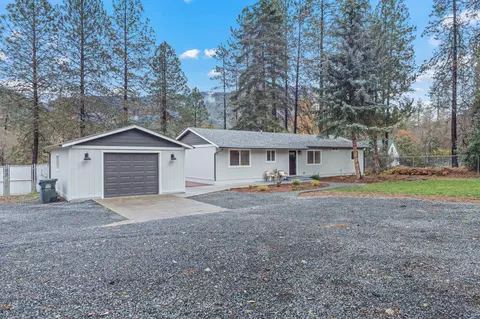 Other - 605 Crestview Loop, Grants Pass, OR 97527 photo 1 of 6