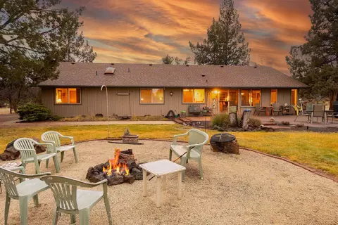 Exterior - 21930 Katie Dr, Bend, OR 97701 photo 5 of 12