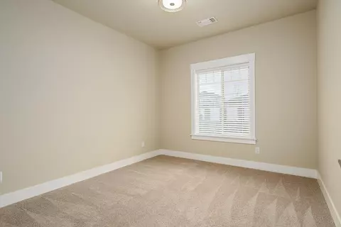 203 Skyhawk Dr, Eagle Point, OR 97524 photo 15