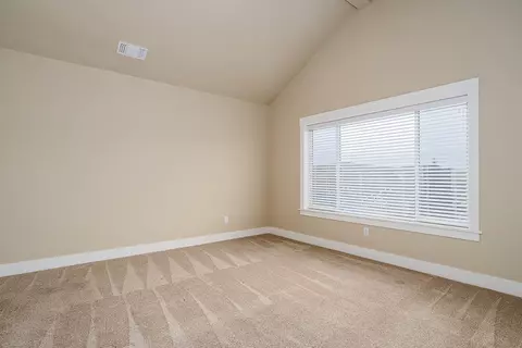 203 Skyhawk Dr, Eagle Point, OR 97524 photo 11