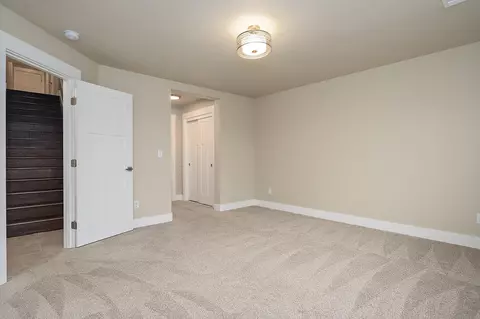 203 Skyhawk Dr, Eagle Point, OR 97524 photo 17