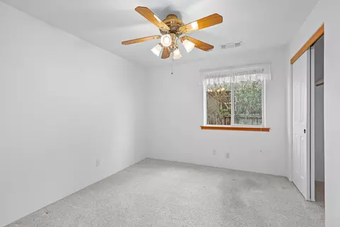 215 Jared Ct, Phoenix, OR 97535 photo 17