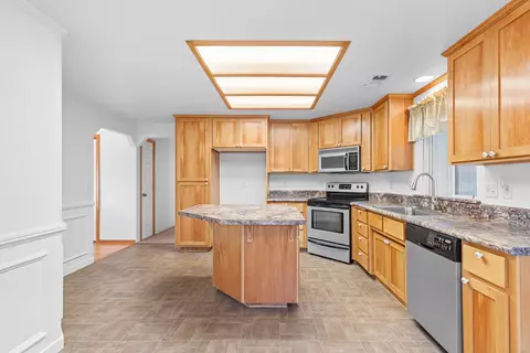 215 Jared Ct, Phoenix, OR 97535 photo 11