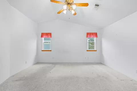 215 Jared Ct, Phoenix, OR 97535 photo 23