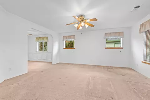 215 Jared Ct, Phoenix, OR 97535 photo 8