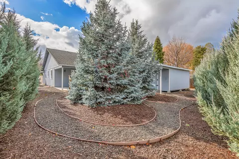215 Jared Ct, Phoenix, OR 97535 photo 33