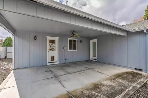 215 Jared Ct, Phoenix, OR 97535 photo 31