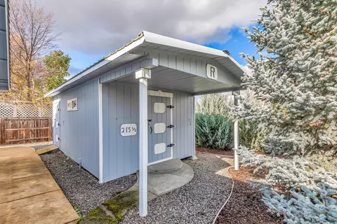 215 Jared Ct, Phoenix, OR 97535 photo 35