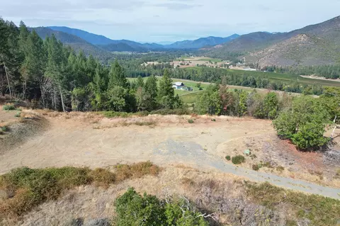 550 Thompson Creek Rd, Applegate, OR 97530 photo 2