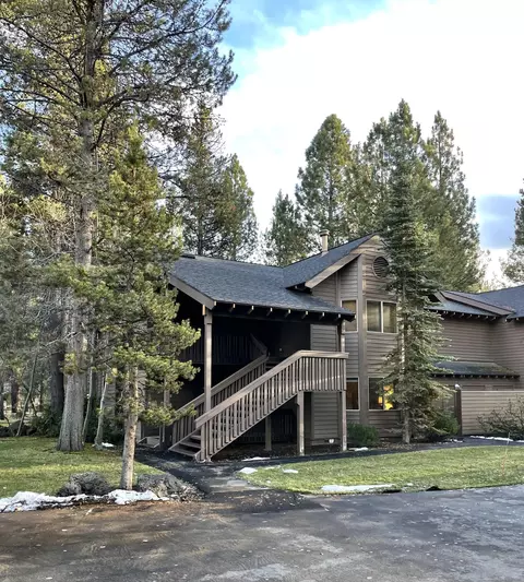 57376 Beaver Ridge Loop #33C1, Sunriver, OR 97707