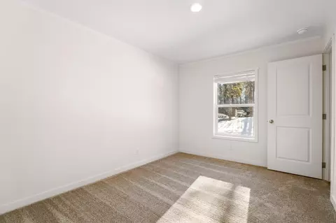 15556 Rim Dr, La Pine, OR 97739 photo 13