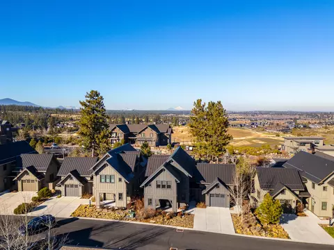 19224 Solomon Dr, Bend, OR 97702 photo 40