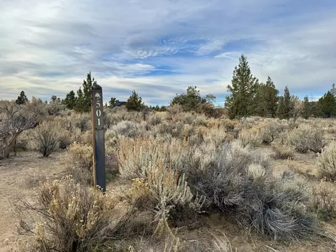 17938 SW Chaparral Dr #LOT 501, Powell Butte, OR 97753