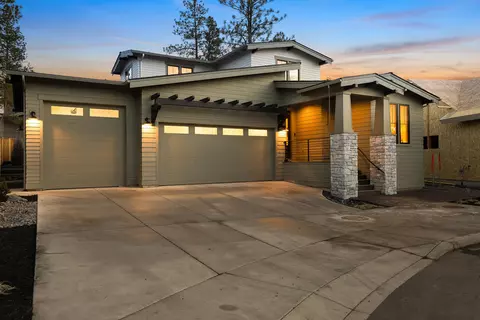2632 NW Waymaker Ct #LOT 8, Bend, OR 97703