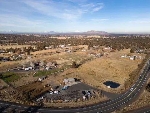 View/Area - 65605 61st St, Bend, OR 97703 photo 5 of 9
