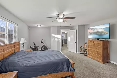 338 Cherry Wood, Eagle Point, OR 97524 photo 13