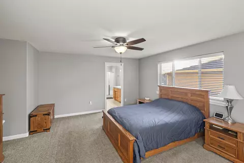 338 Cherry Wood, Eagle Point, OR 97524 photo 14