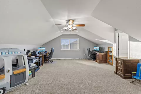 338 Cherry Wood, Eagle Point, OR 97524 photo 24