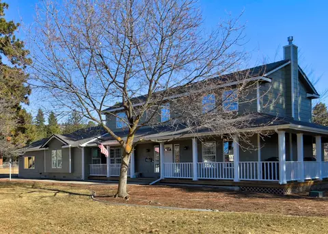 3959 Collier Ln, Klamath Falls, OR 97603