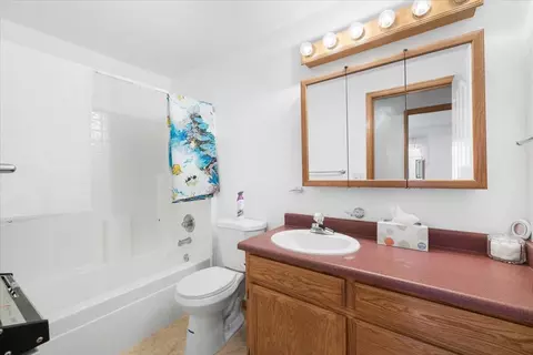 525 Westminster Dr, Eagle Point, OR 97524 photo 11