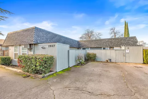 1927 Crater Lake Ave #1-4, Medford, OR 97504