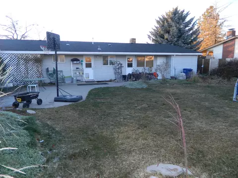 10229 Wright Ave, Klamath Falls, OR 97603 photo 13