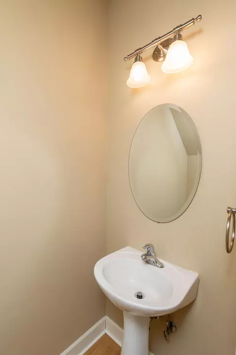 61190 Kepler St, Bend, OR 97702 photo 4