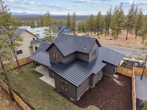 62534 NW Woodsman Loop, Bend, OR 97703 photo 42