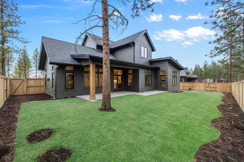 62534 NW Woodsman Loop, Bend, OR 97703 photo 40