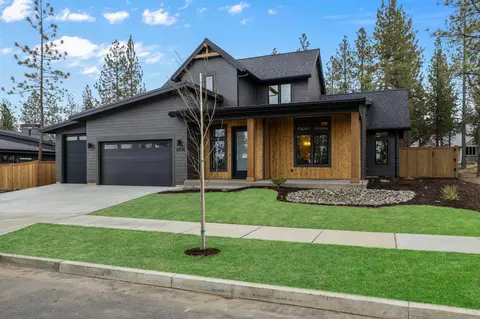 62534 NW Woodsman Loop, Bend, OR 97703 photo 2