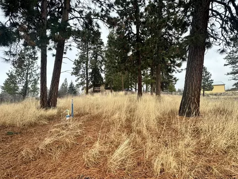 margi court LOT 12, Chiloquin, OR 97624