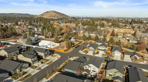 21129 Thomas Dr, Bend, OR 97702 photo 39