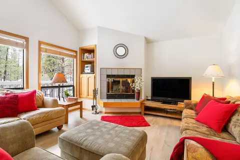 56939 Central Ln #3, Sunriver, OR 97707