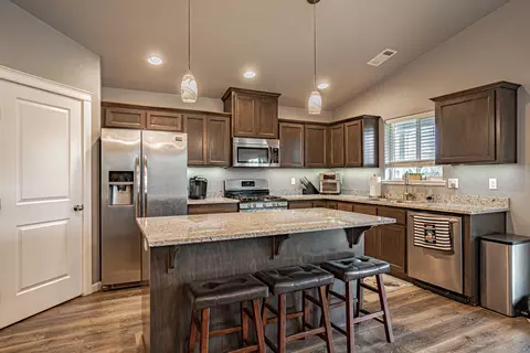 1007 Stonewater Dr, Eagle Point, OR 97524 photo 11