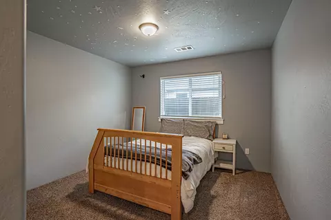 1007 Stonewater Dr, Eagle Point, OR 97524 photo 15