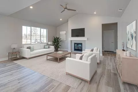 Living - 3982 NE Oakside Loop, Bend, OR 97701 photo 1 of 2