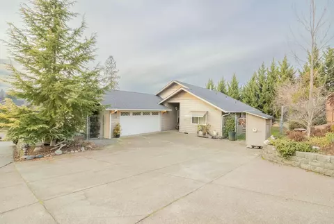 118 SE Maice Ct, Grants Pass, OR 97527