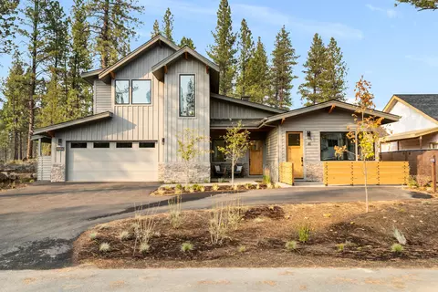 18184 Forestbrook Lp #7, Bend, OR 97707