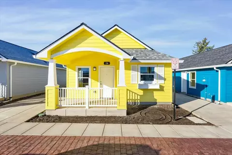 136 Esperanza Ct #LOT 9, Medford, OR 97501