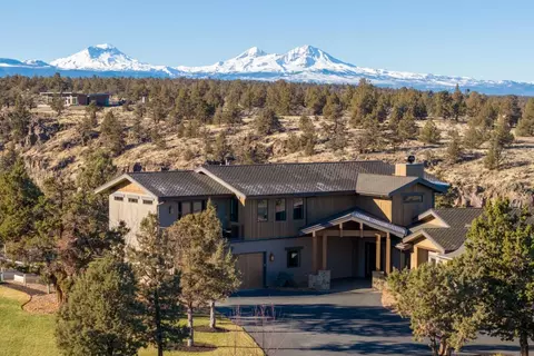 4655 SW Loma Linda Dr, Redmond, OR 97756