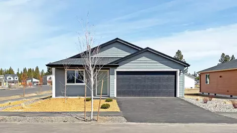 16614 Grey Pine St, La Pine, OR 97739