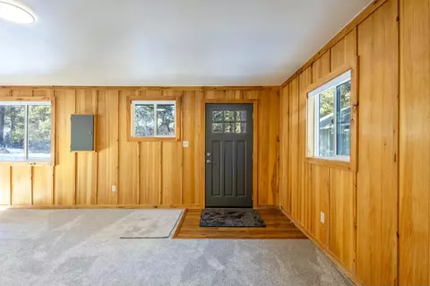 16033 Alpine Dr, La Pine, OR 97739 photo 4